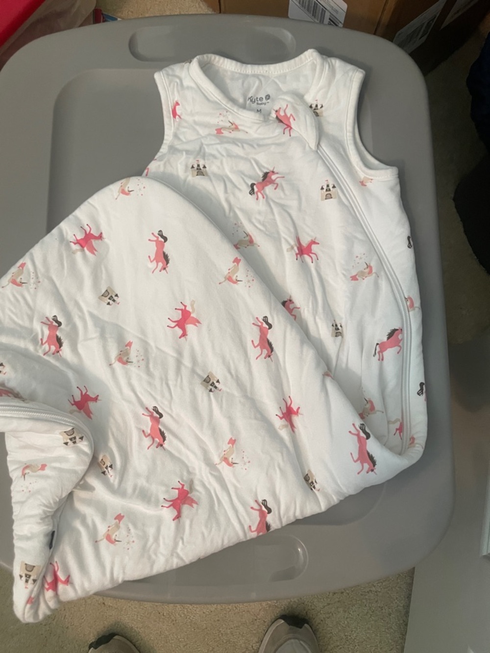 Kyte BABY White Sleeveless Sleep Sack with Pink Unicorns